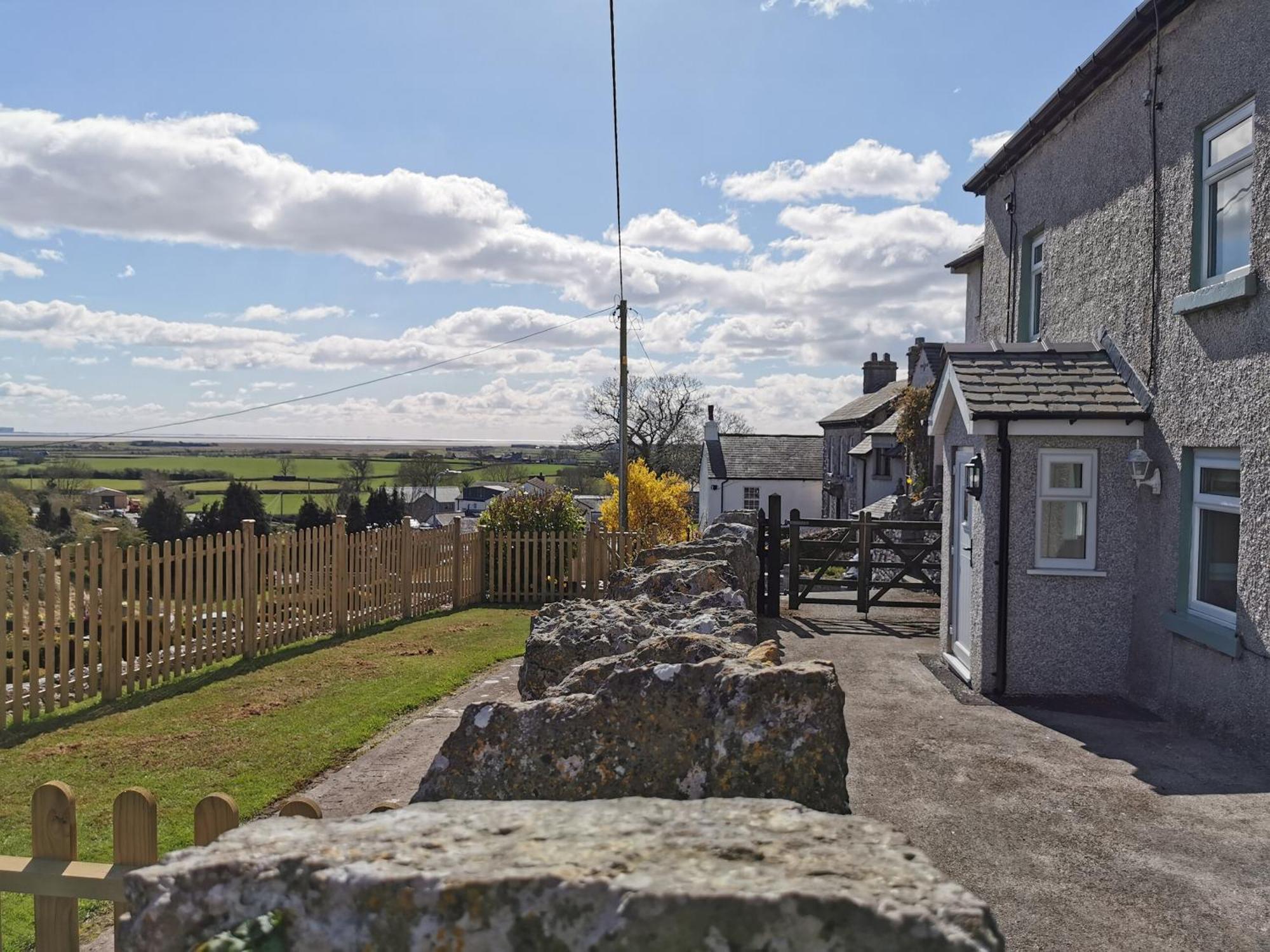 Hillside Farm Cottage Grange-over-Sands Екстер'єр фото